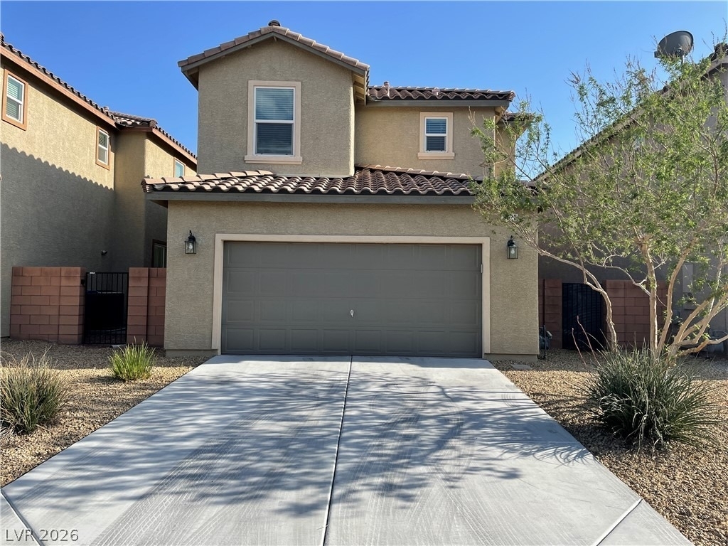 8620 Rowland Bluff Avenue - Photo 4