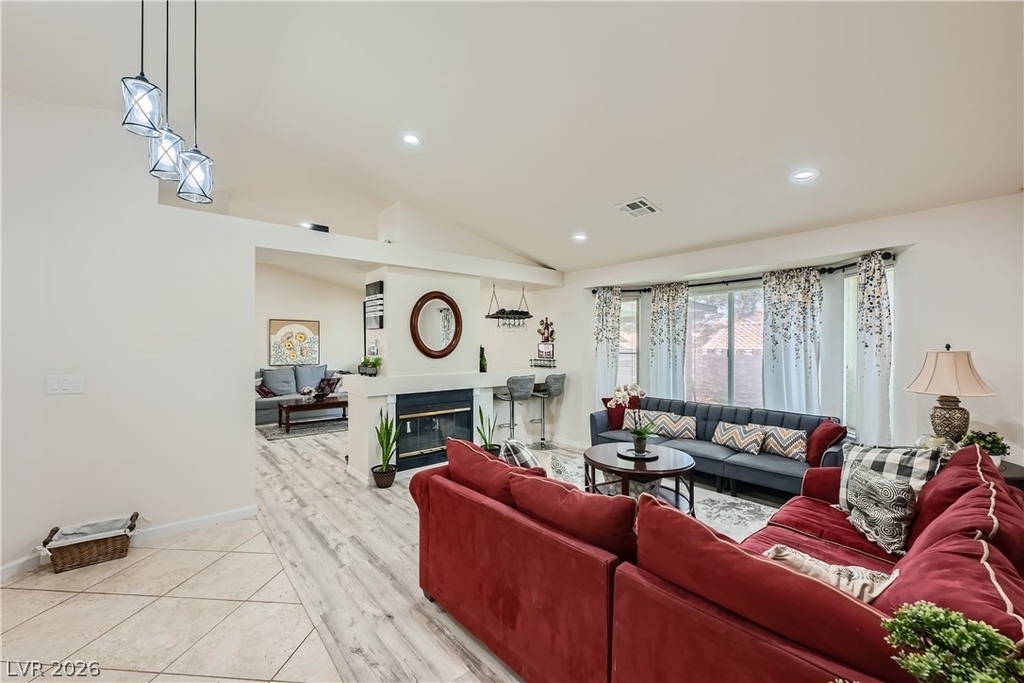 113 Montclair Drive - Photo 1
