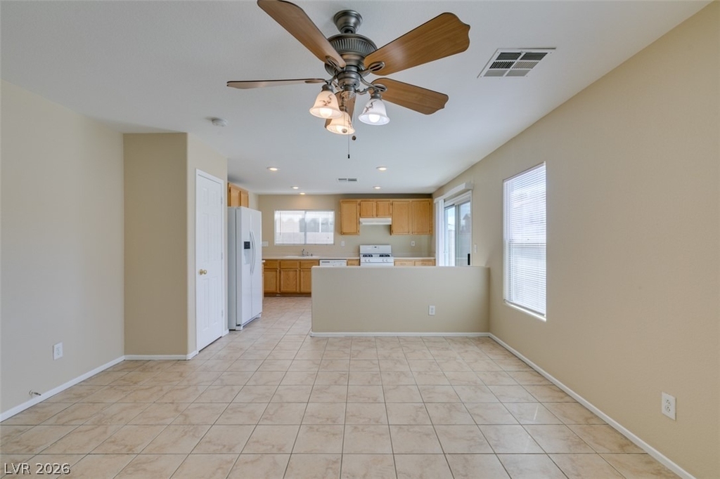 1170 Orange Meadow Street - Photo 8