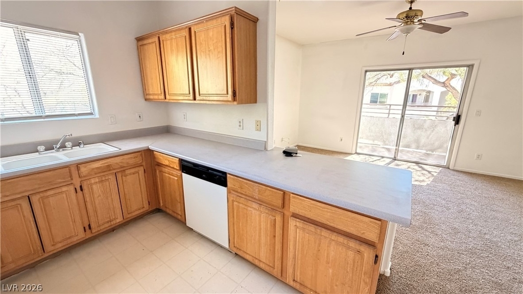 5655 E Sahara Avenue - Photo 12