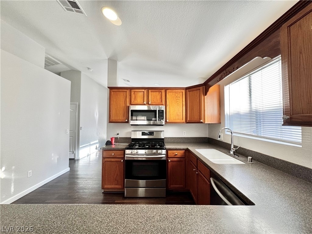 9358 Snow Flower Avenue - Photo 7