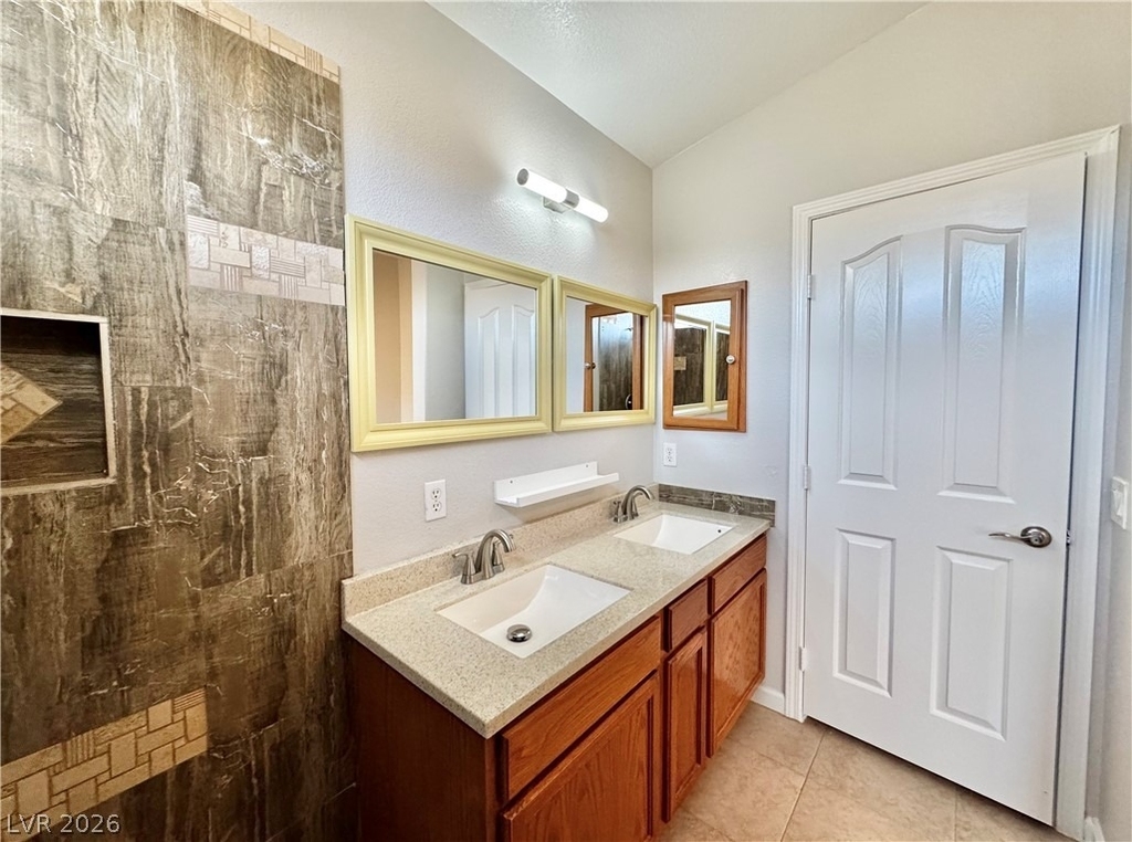 9358 Snow Flower Avenue - Photo 32