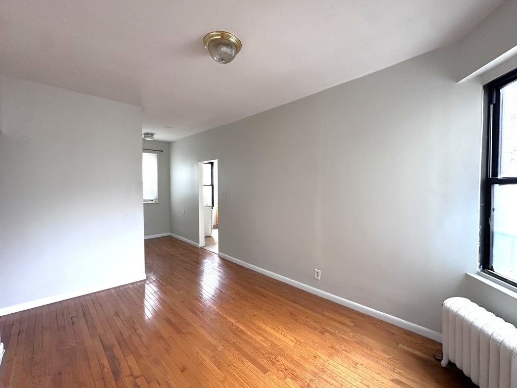 21-67 33rd Street - Photo 2