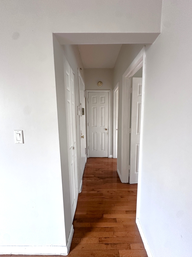 21-67 33rd Street - Photo 6