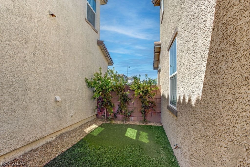 2648 Montesilvano Place - Photo 41