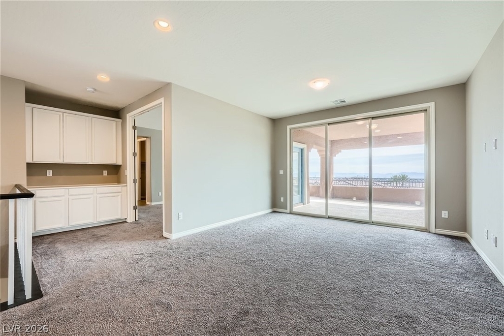 12165 Edgehurst Court - Photo 14