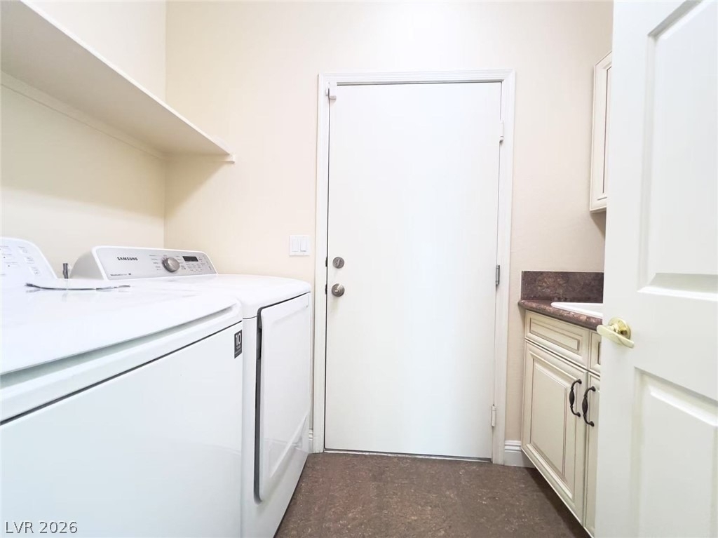 2019 Silverton Drive - Photo 13