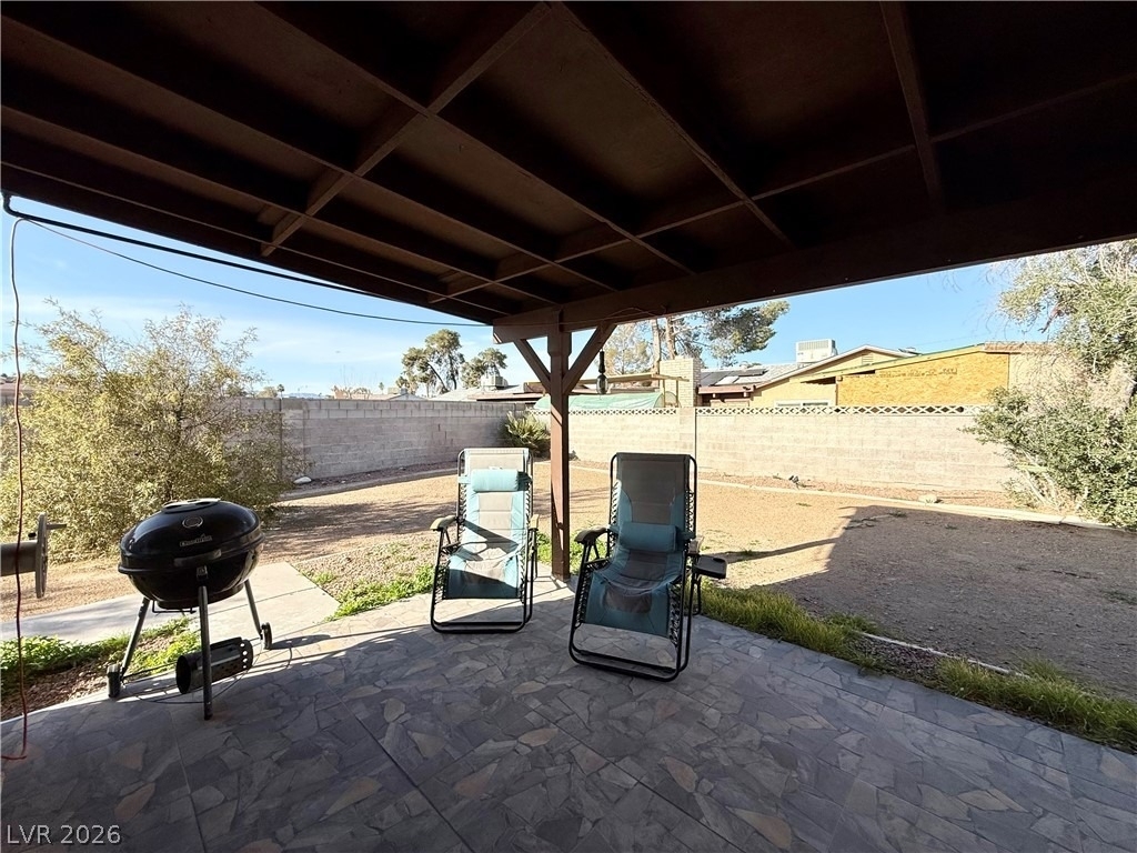 2126 Rawhide Street - Photo 17