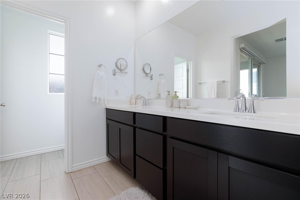 7792 Vino Vranec Court - Photo 24