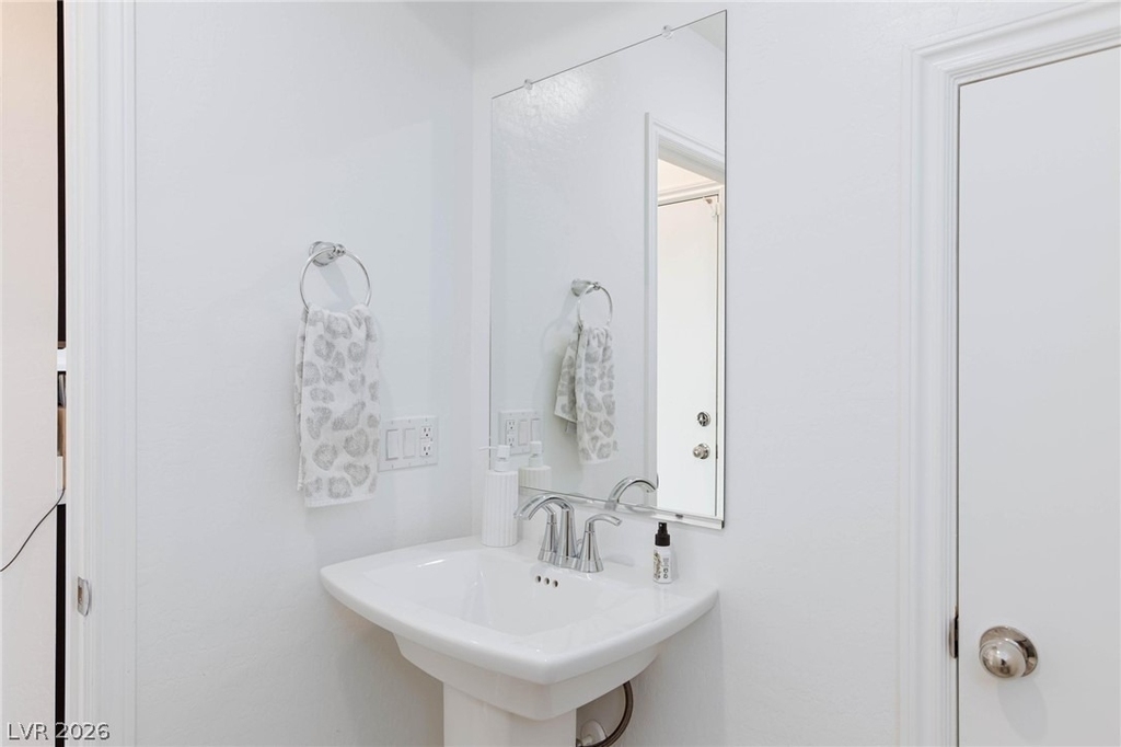 7792 Vino Vranec Court - Photo 11