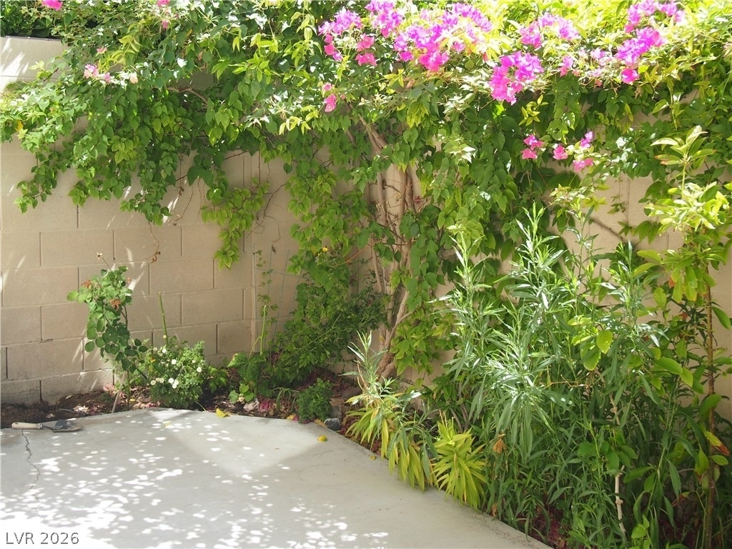 7724 Bauble Avenue - Photo 17