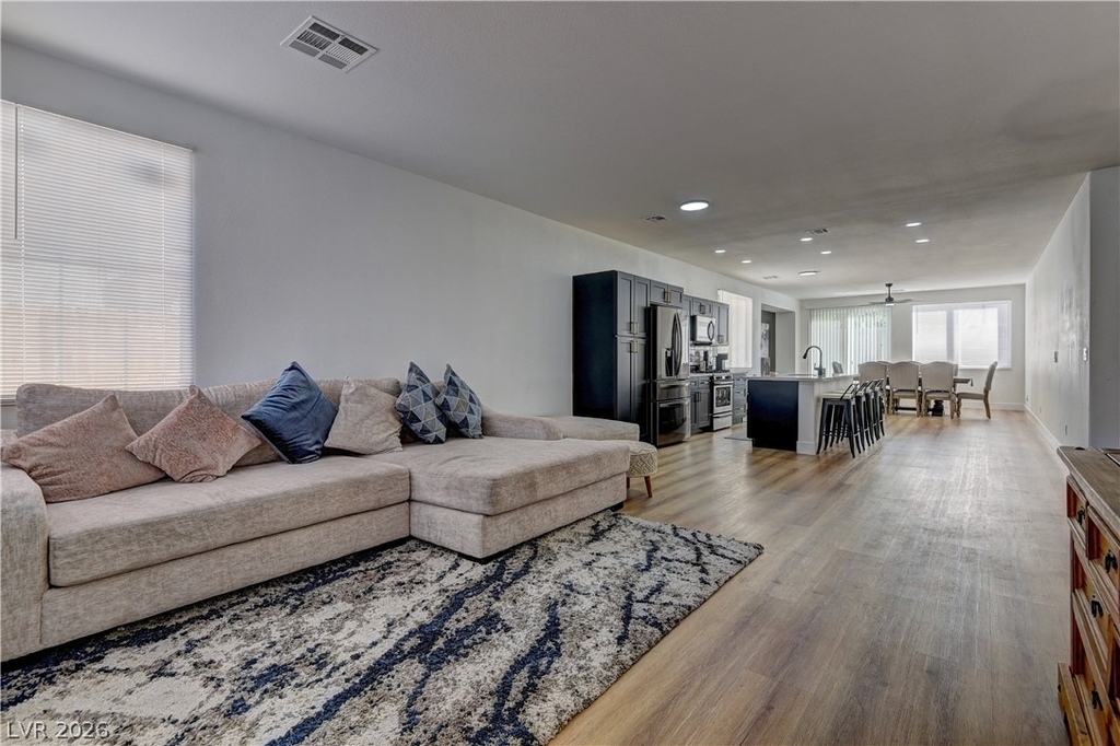 1176 Colgate Lane - Photo 3