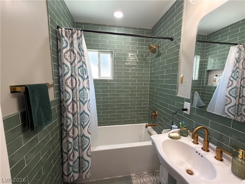 524 Hopi Place - Photo 12