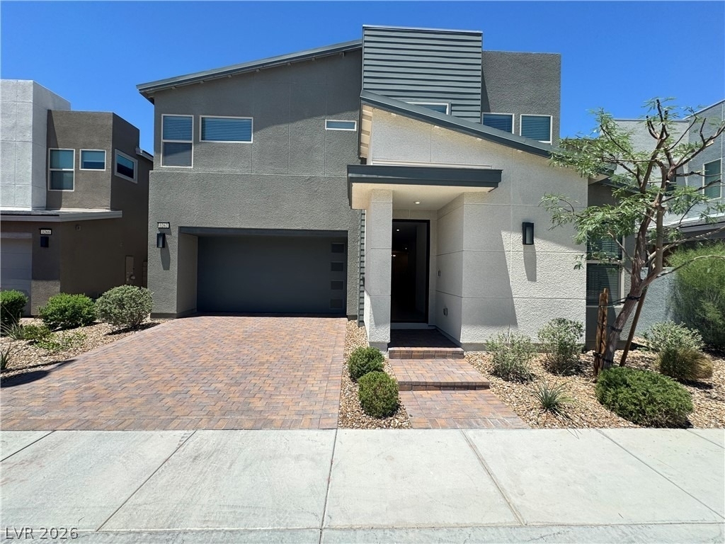3262 Fountaintree Avenue - Photo 0
