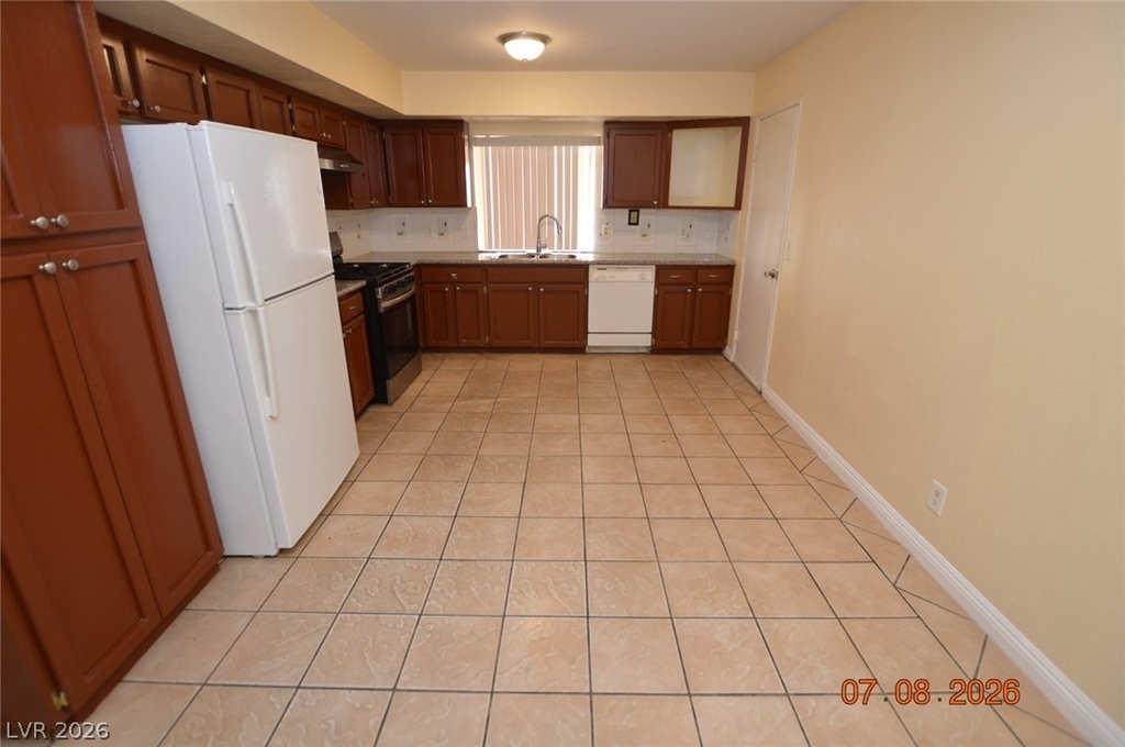 6845 Zamora Drive - Photo 2