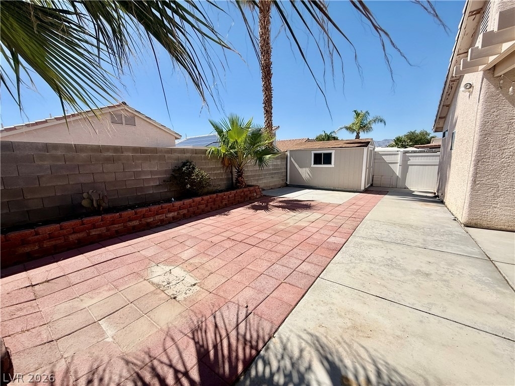 4851 Stormy Ridge Street - Photo 17