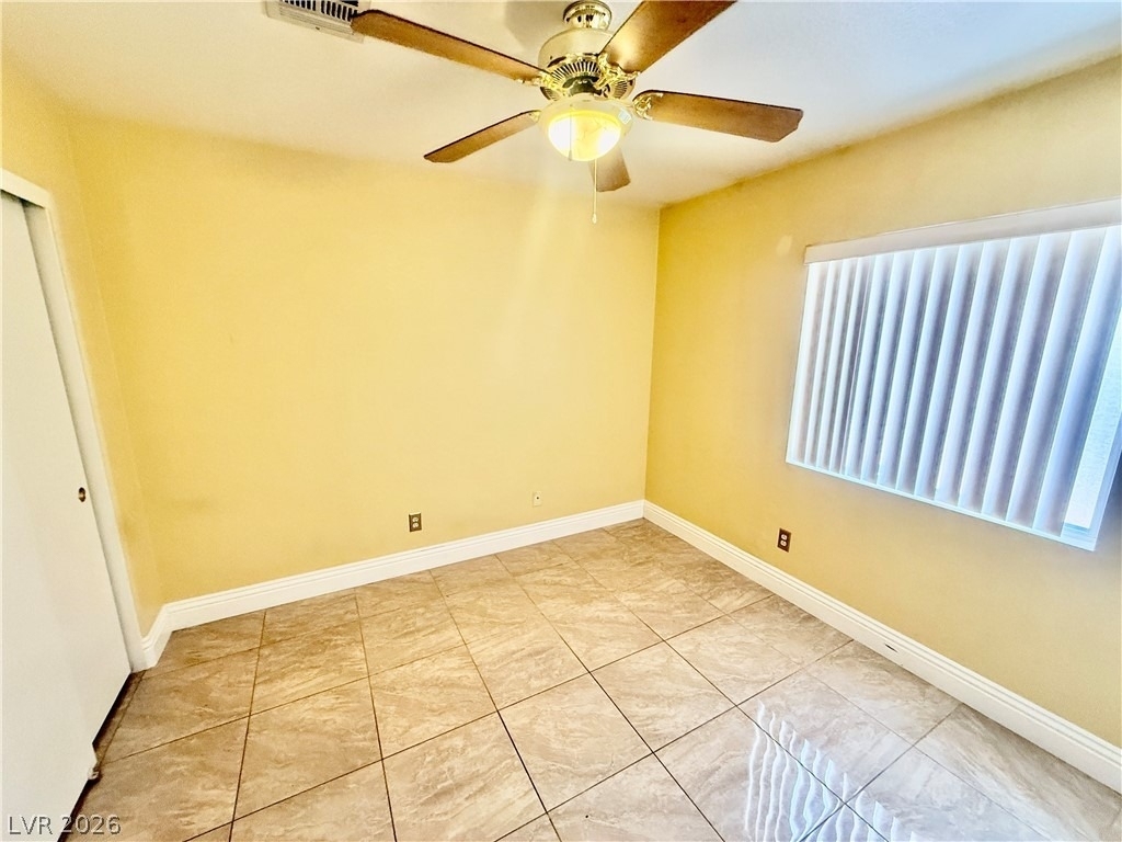 4851 Stormy Ridge Street - Photo 12