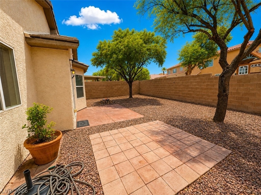 2924 Dotted Wren Avenue - Photo 16