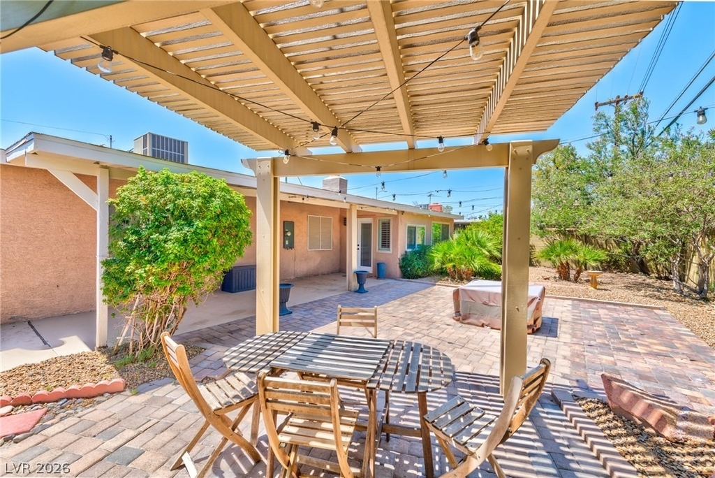 1824 Saylor Way - Photo 15