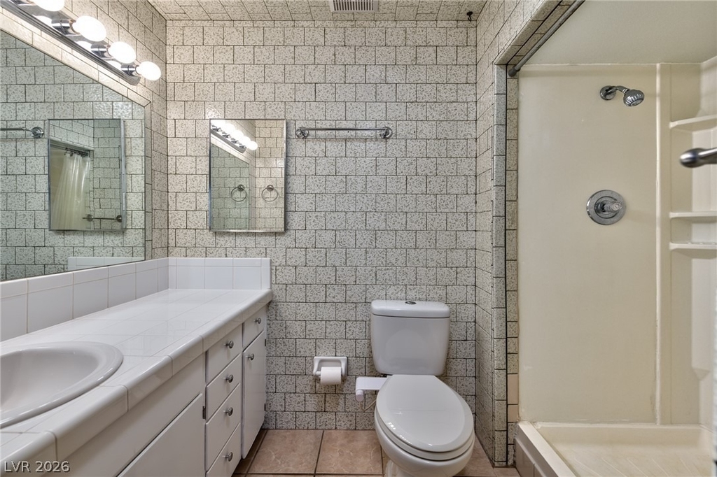 1824 Saylor Way - Photo 9