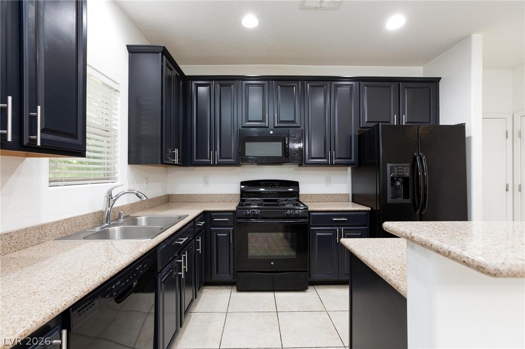 7720 Vibrant Thread Court - Photo 7