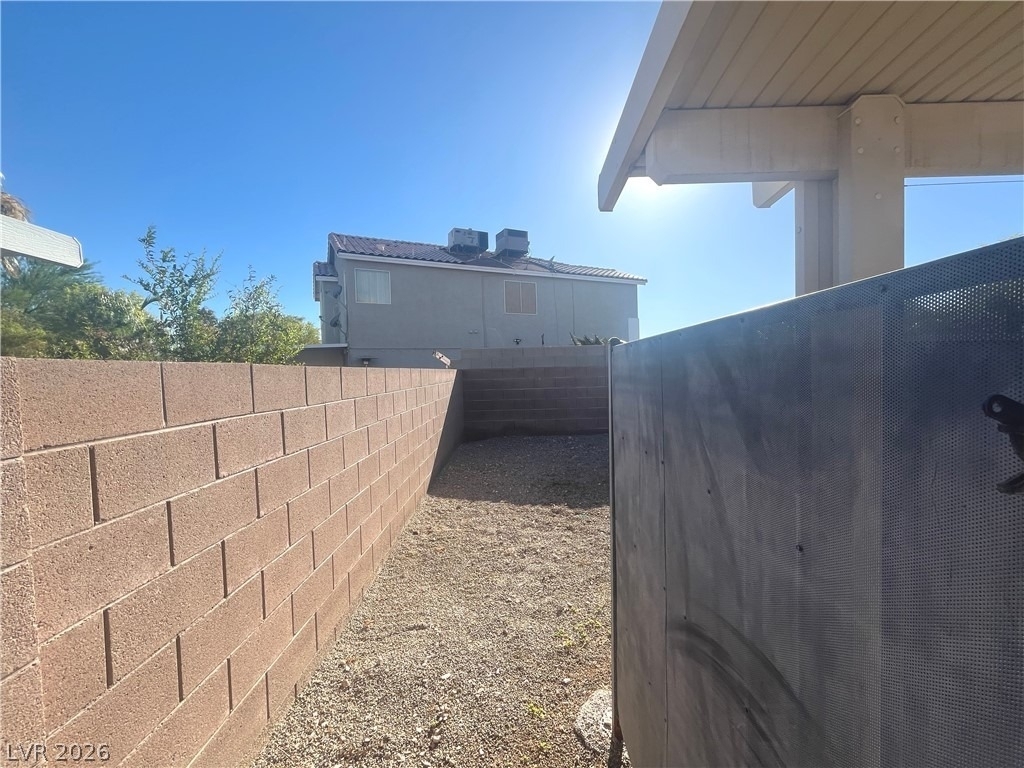 1667 Tangerine Rose Drive - Photo 42