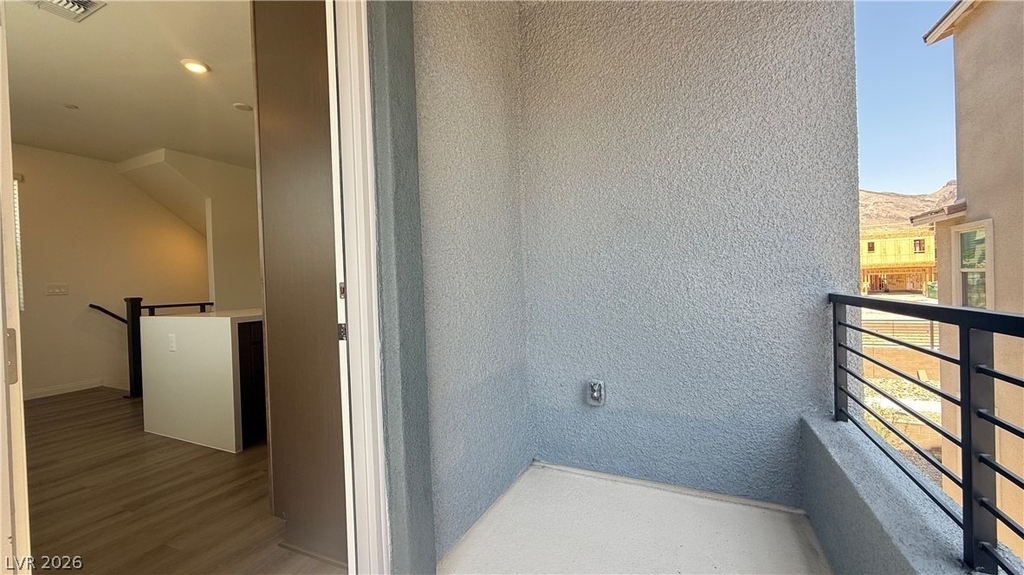 1513 Bat Hawk Street - Photo 9