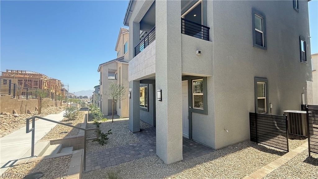 1513 Bat Hawk Street - Photo 33
