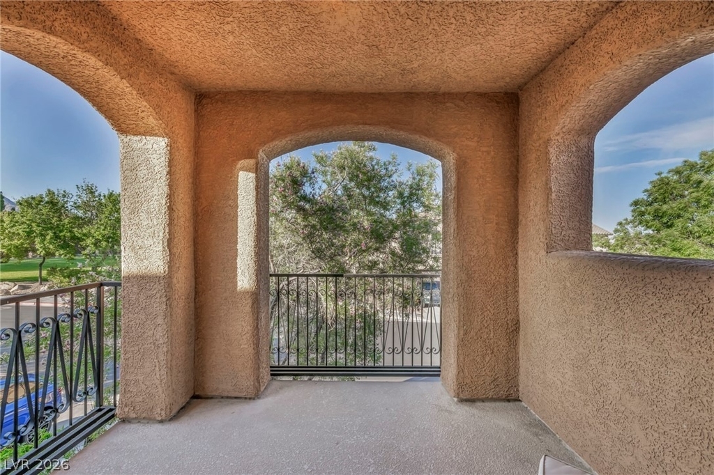 617 Apricot Rose Place - Photo 43
