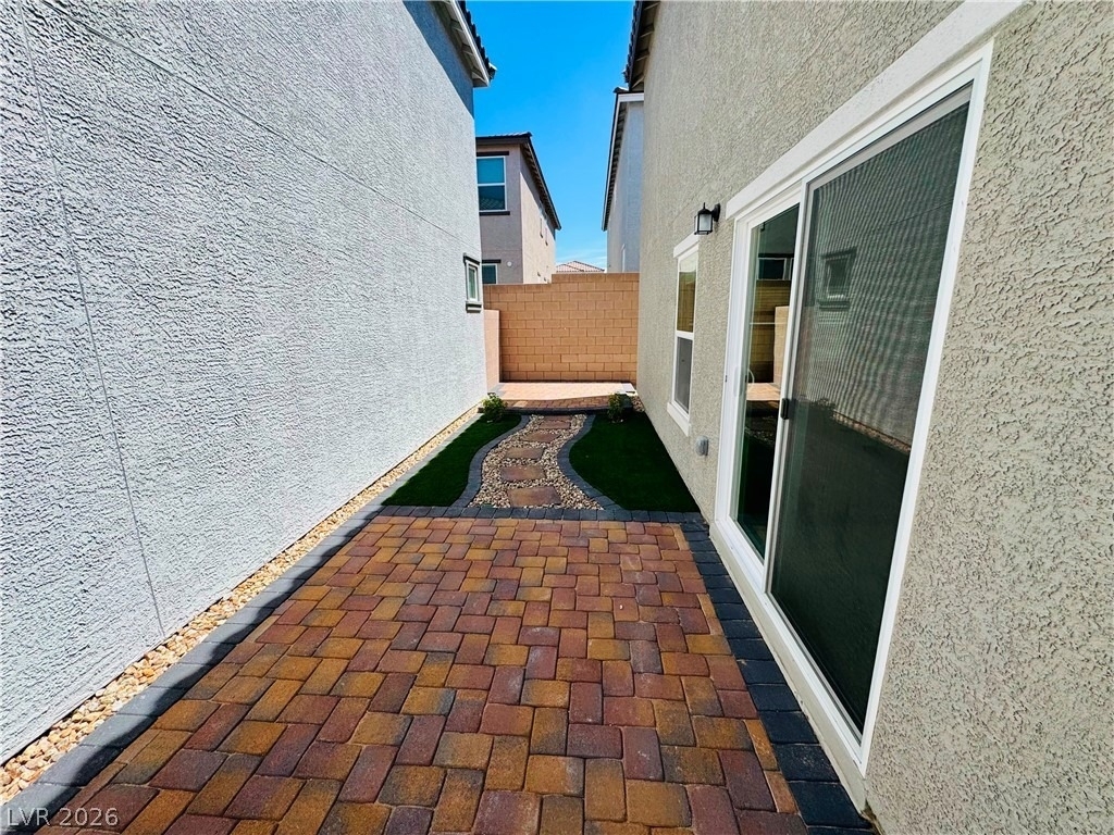 9249 Innot Avenue - Photo 23