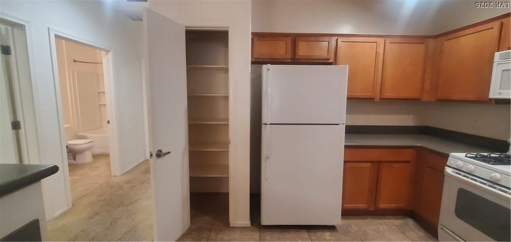6868 Sky Pointe Drive - Photo 16