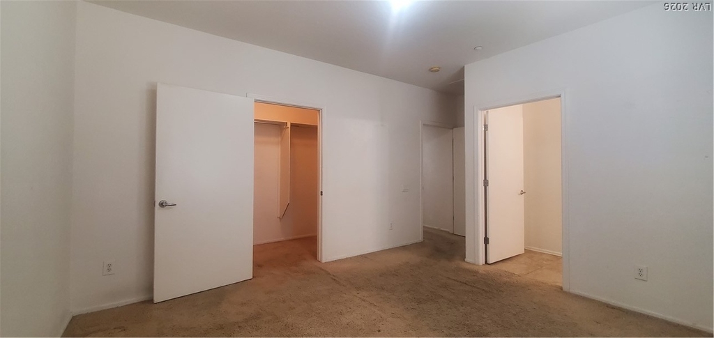 6868 Sky Pointe Drive - Photo 10