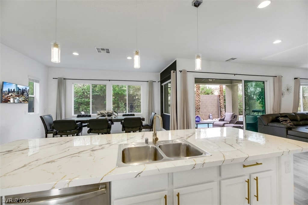 8117 Aster Meadow Way - Photo 16