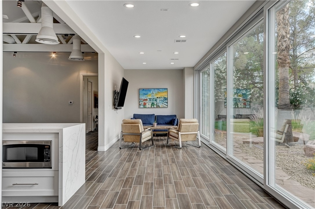 7417 Doe Avenue - Photo 32