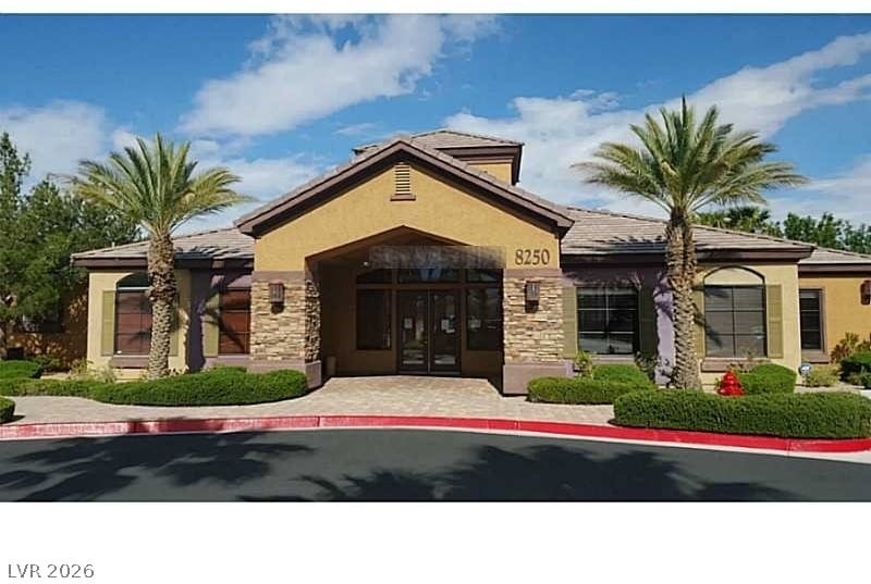 8250 N Grand Canyon Drive - Photo 19