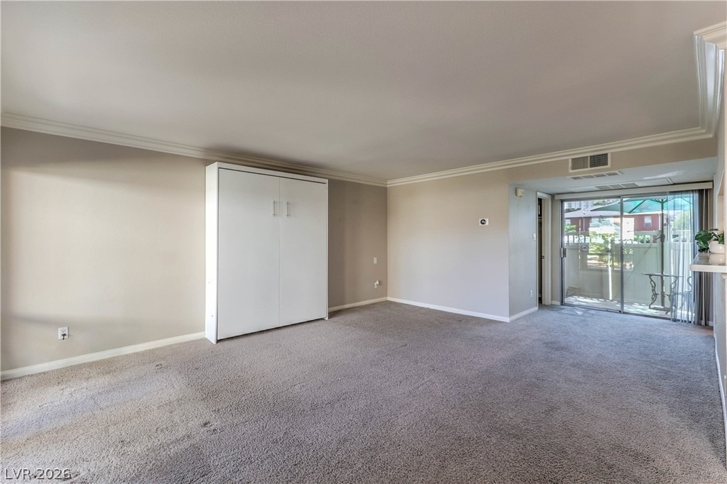 714 Oakmont Avenue - Photo 9