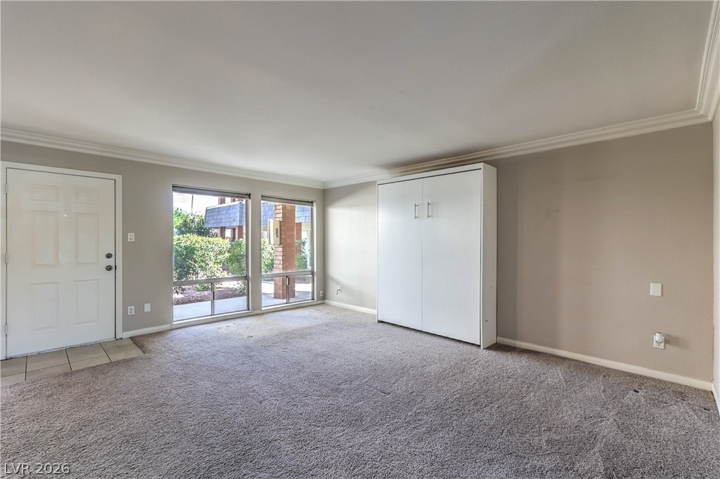 714 Oakmont Avenue - Photo 8