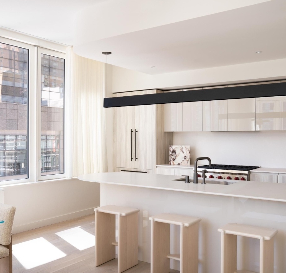 West 60th Street - Photo 1