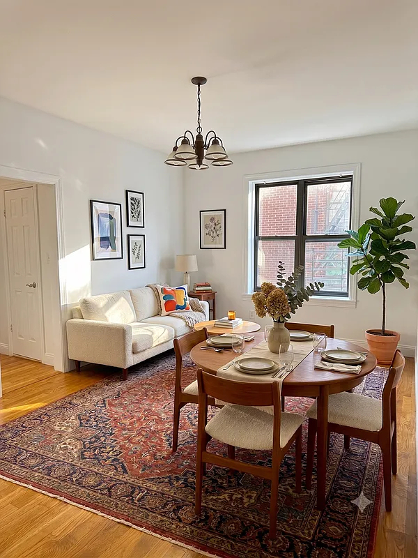 105 Haven Avenue - Photo 0