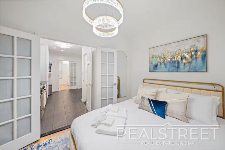 109 Madison Street - Photo 9