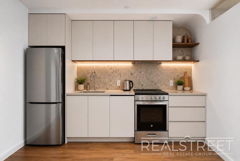 150 Noll St - Photo 2