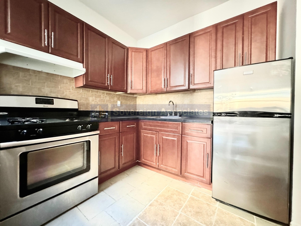 140 West 112th Street - Photo 4