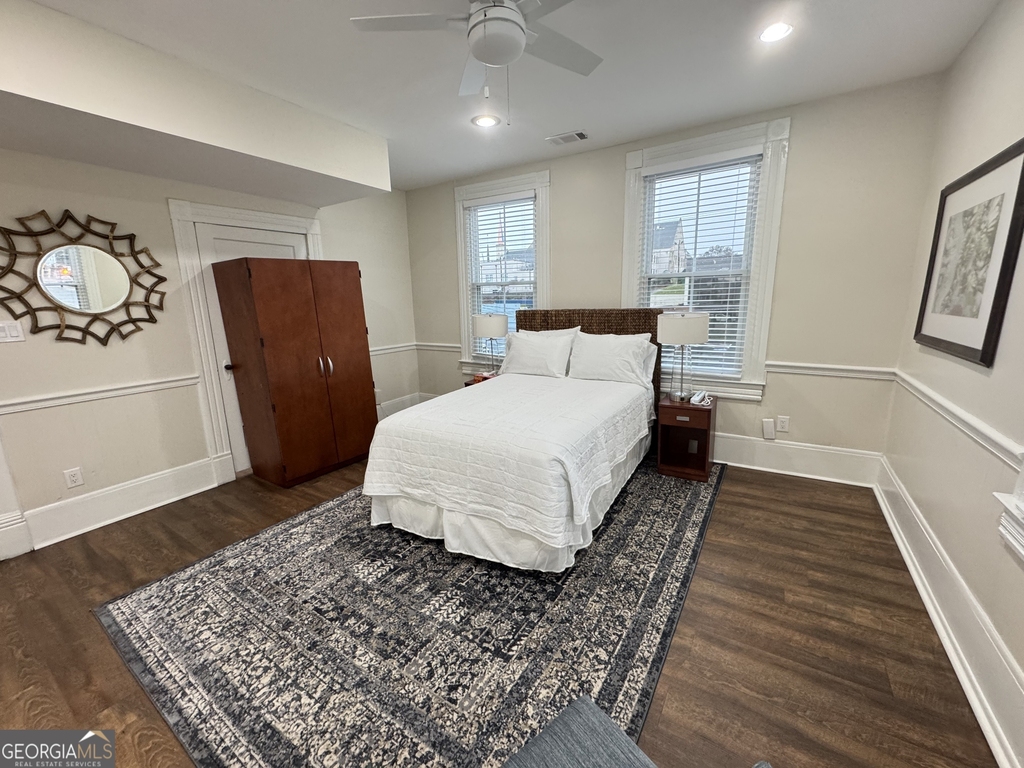 765 Walnut Street - Photo 8