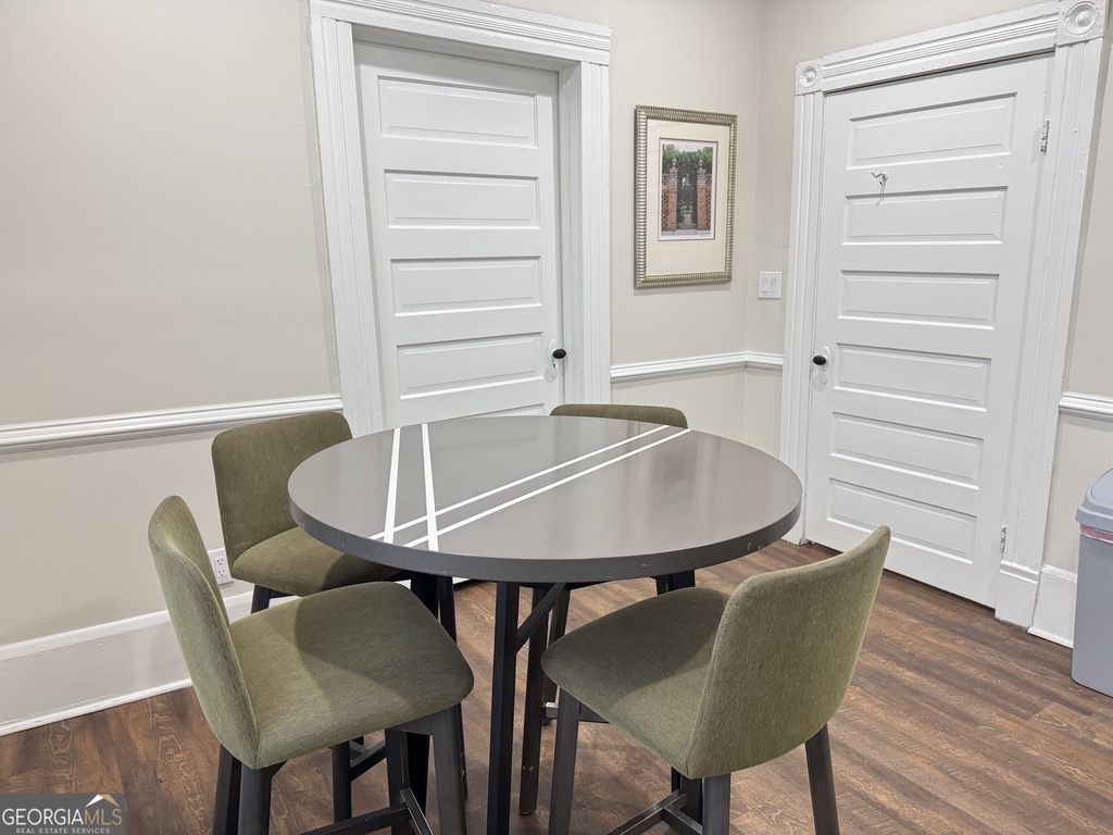 765 Walnut Street - Photo 6