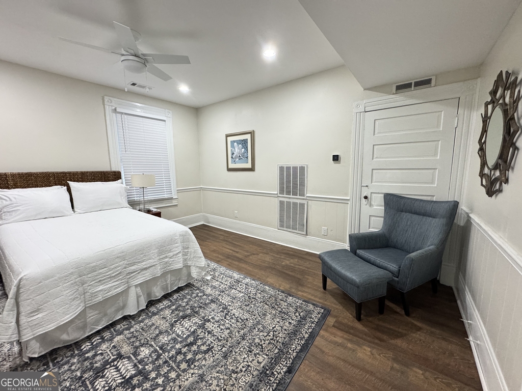 765 Walnut Street - Photo 14