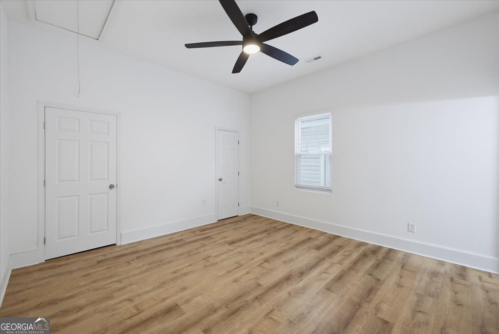 498 Connally Street Se - Photo 14