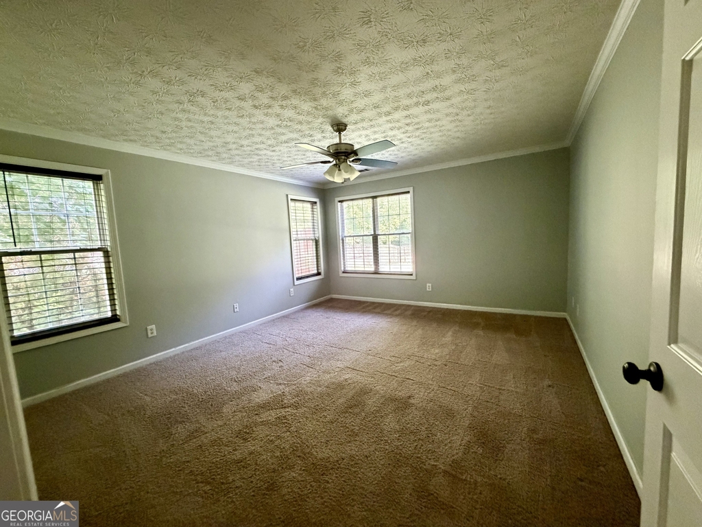 6130 Devonshire Drive - Photo 4
