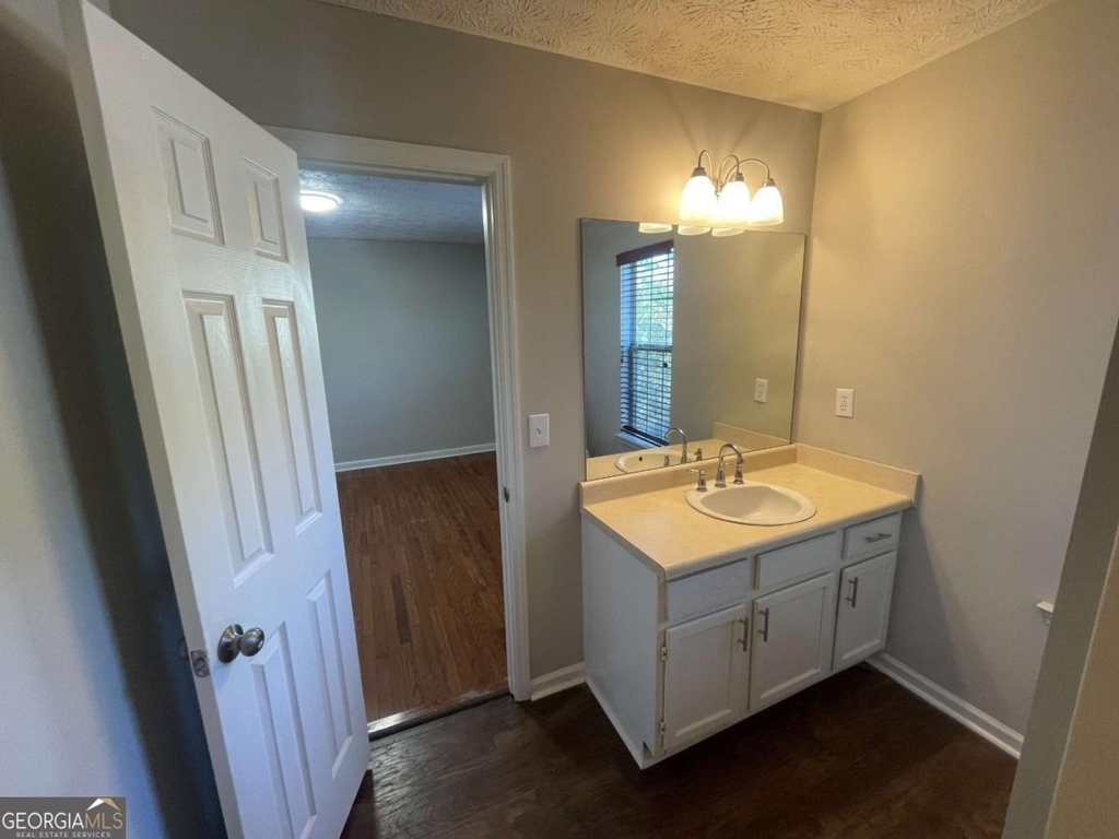 3015 Cascade Manor Drive - Photo 21