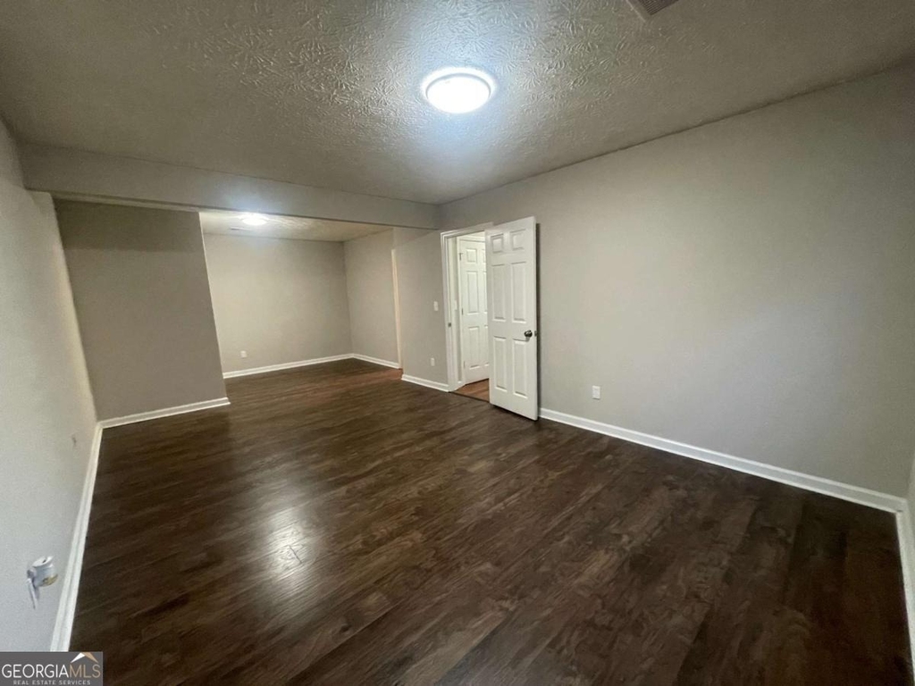 3015 Cascade Manor Drive - Photo 5