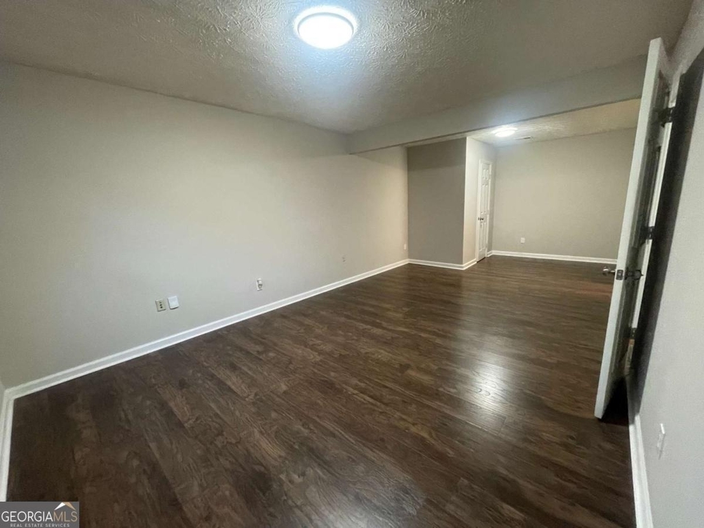 3015 Cascade Manor Drive - Photo 6